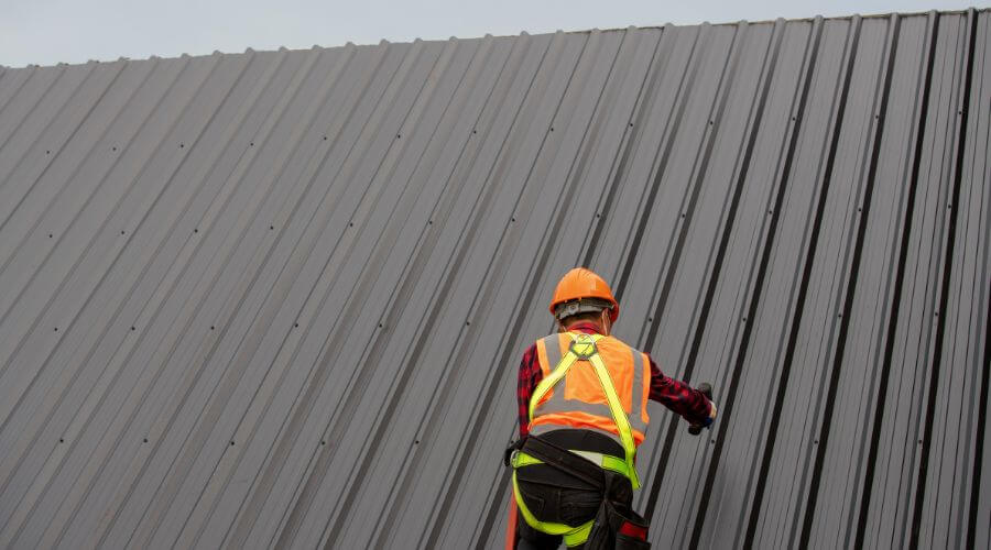 Expert top industrial roofings services in Olmstead, KY